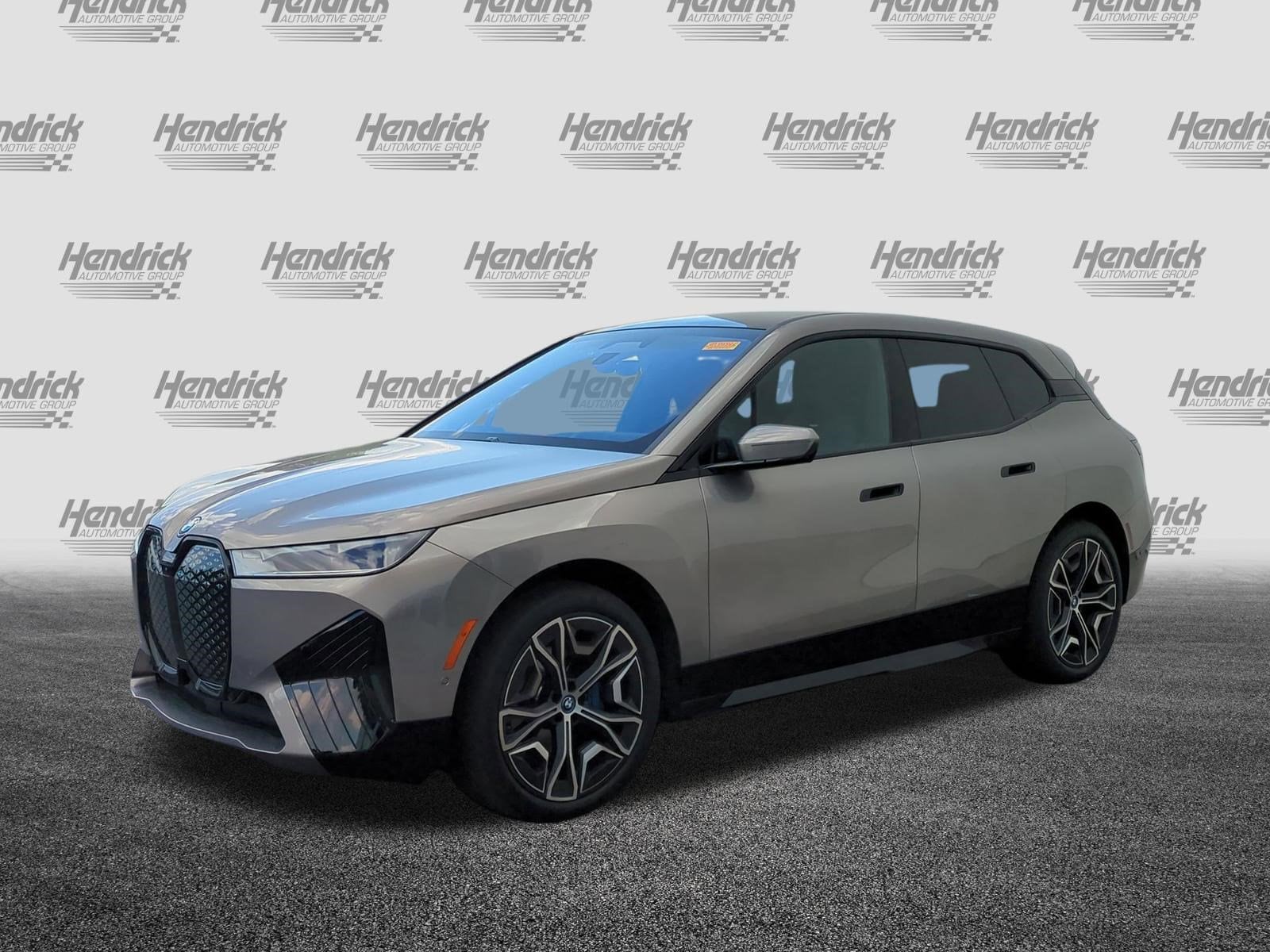 2024 BMW iX xDrive50 photo 2