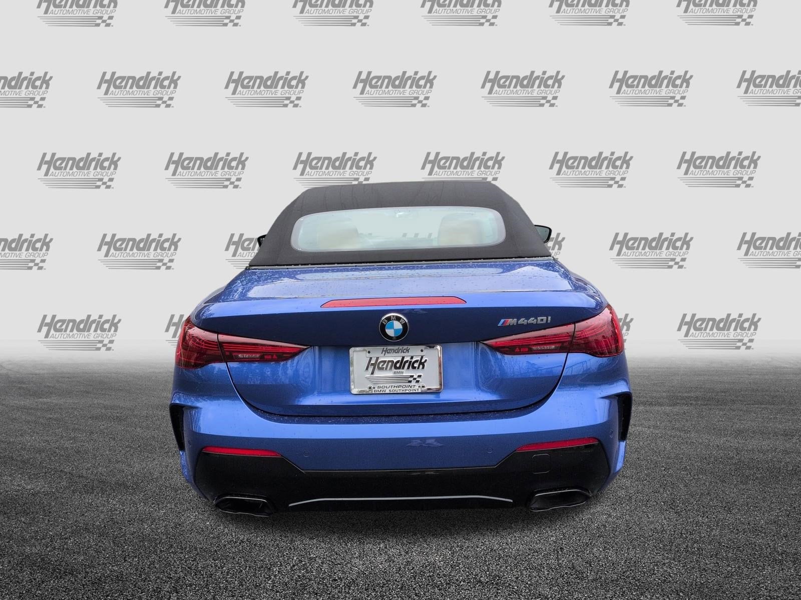 2026 BMW 4 Series M440i photo 3