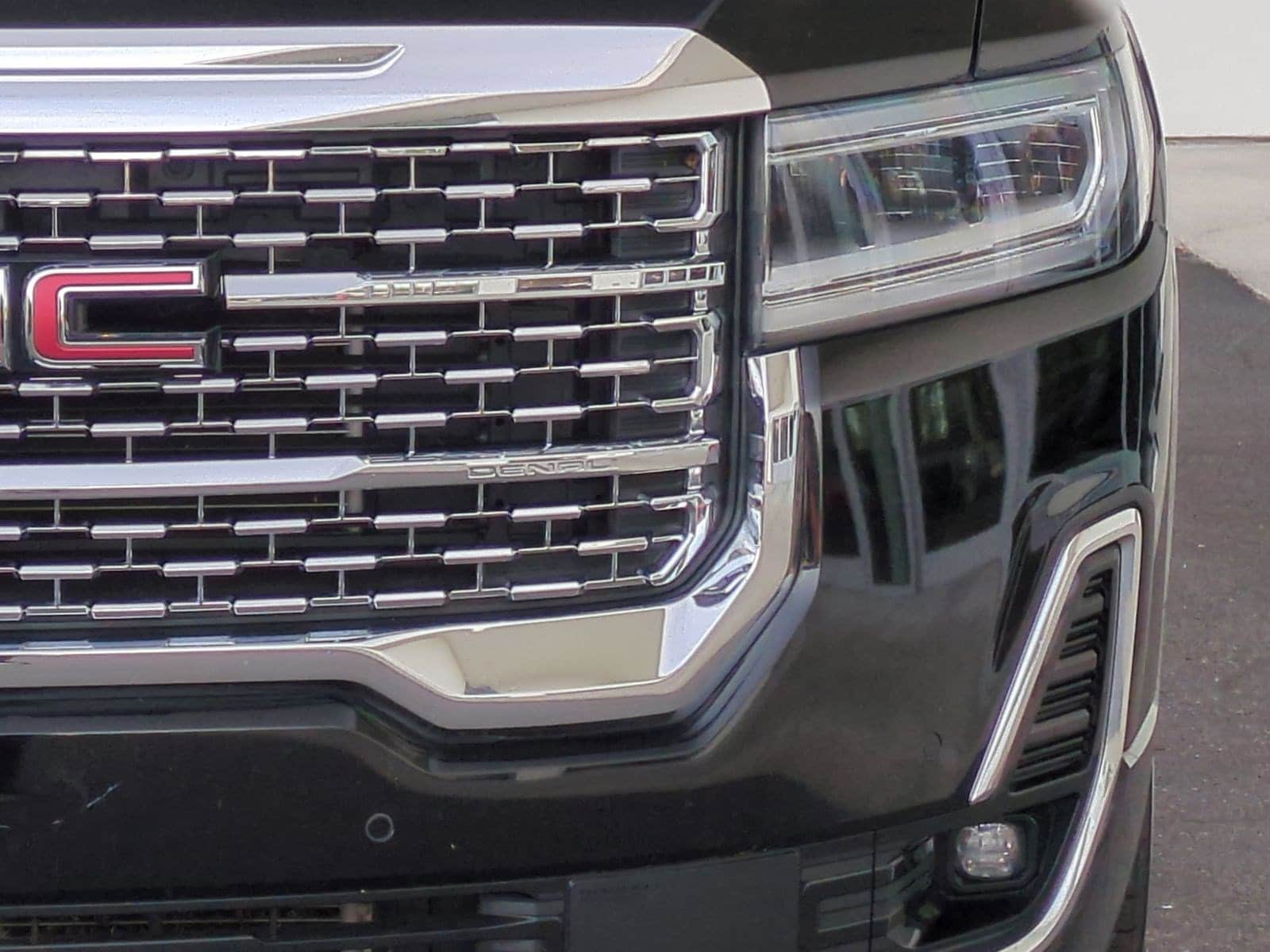 2021 GMC Acadia Denali photo 5