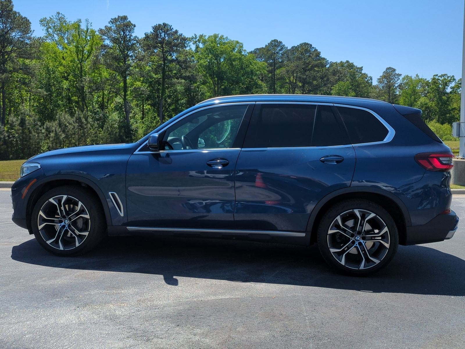 2022 BMW X5 sDrive40i photo 6