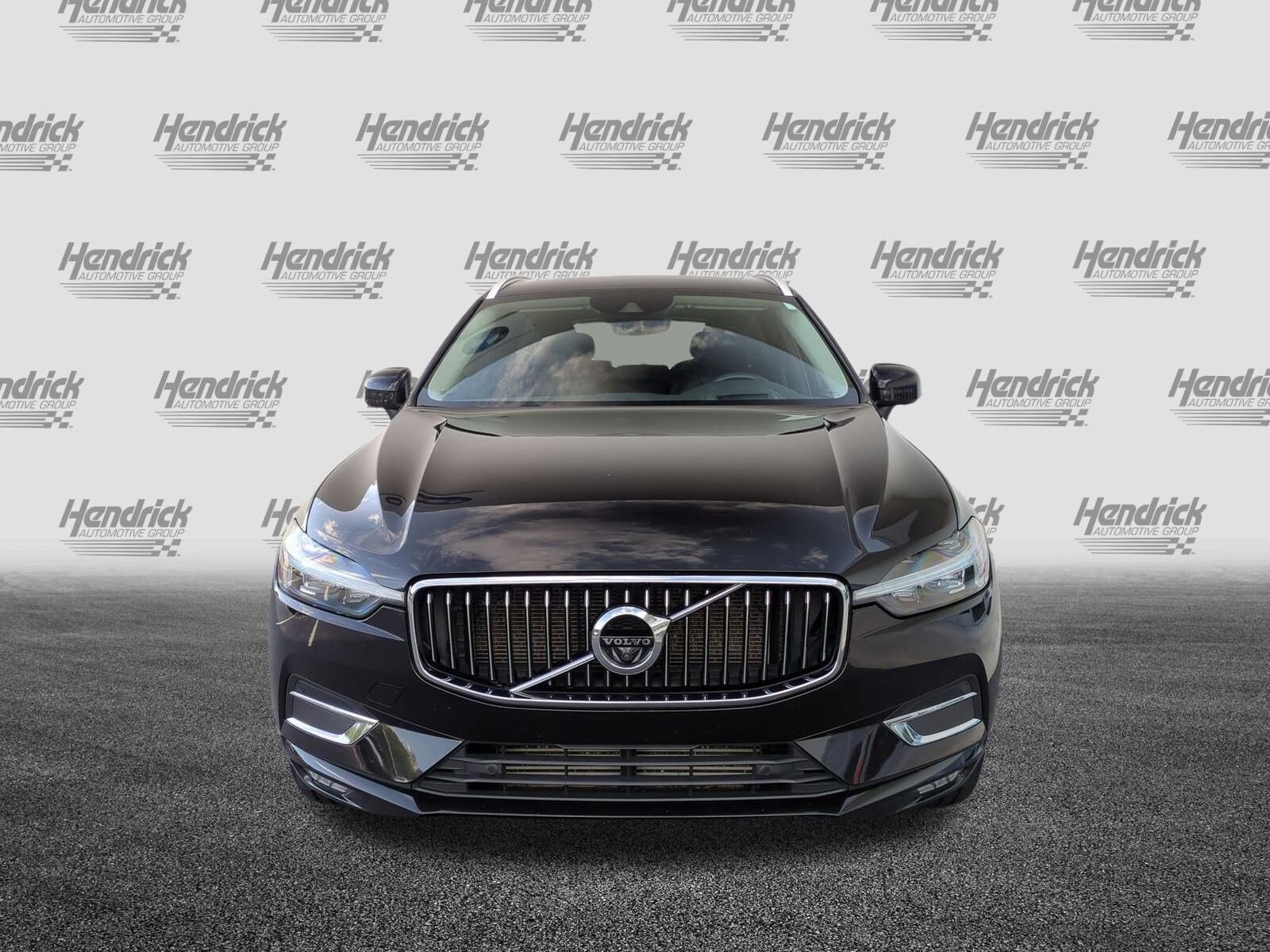 2021 Volvo XC60 Inscription photo 2