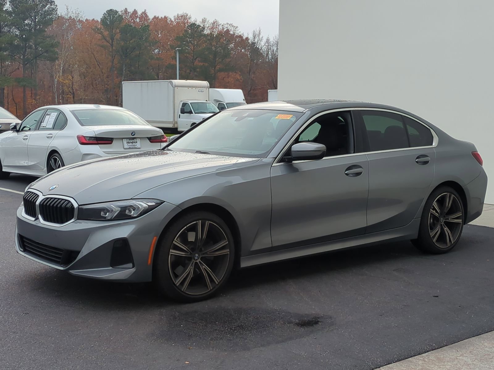 2023 Bmw 330i 3-Series photo 3