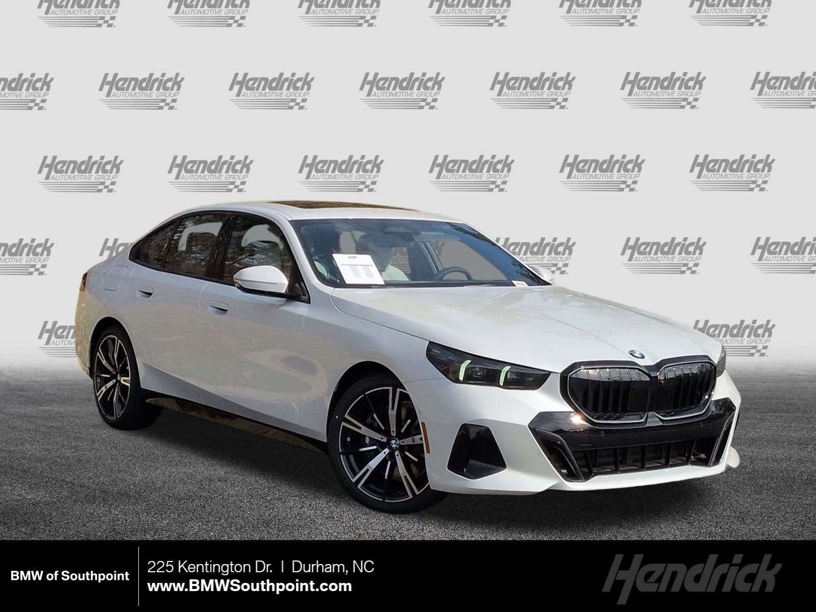 2026 BMW 5 Series 540's photo