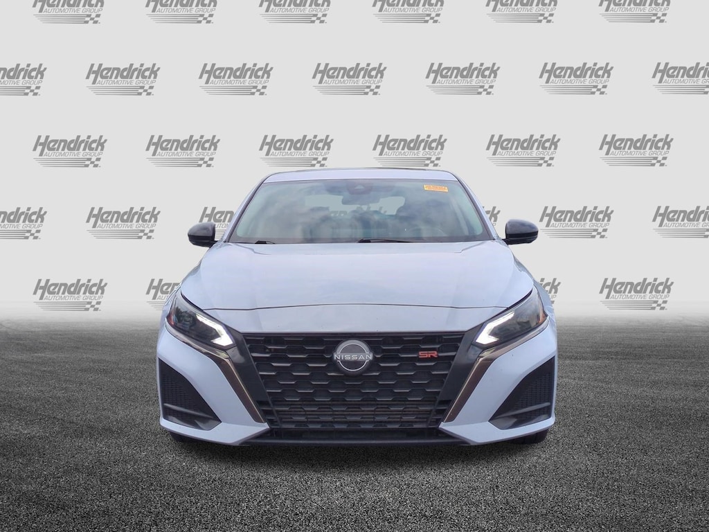 Used 2023 Nissan Altima 2.0 SR Sedan