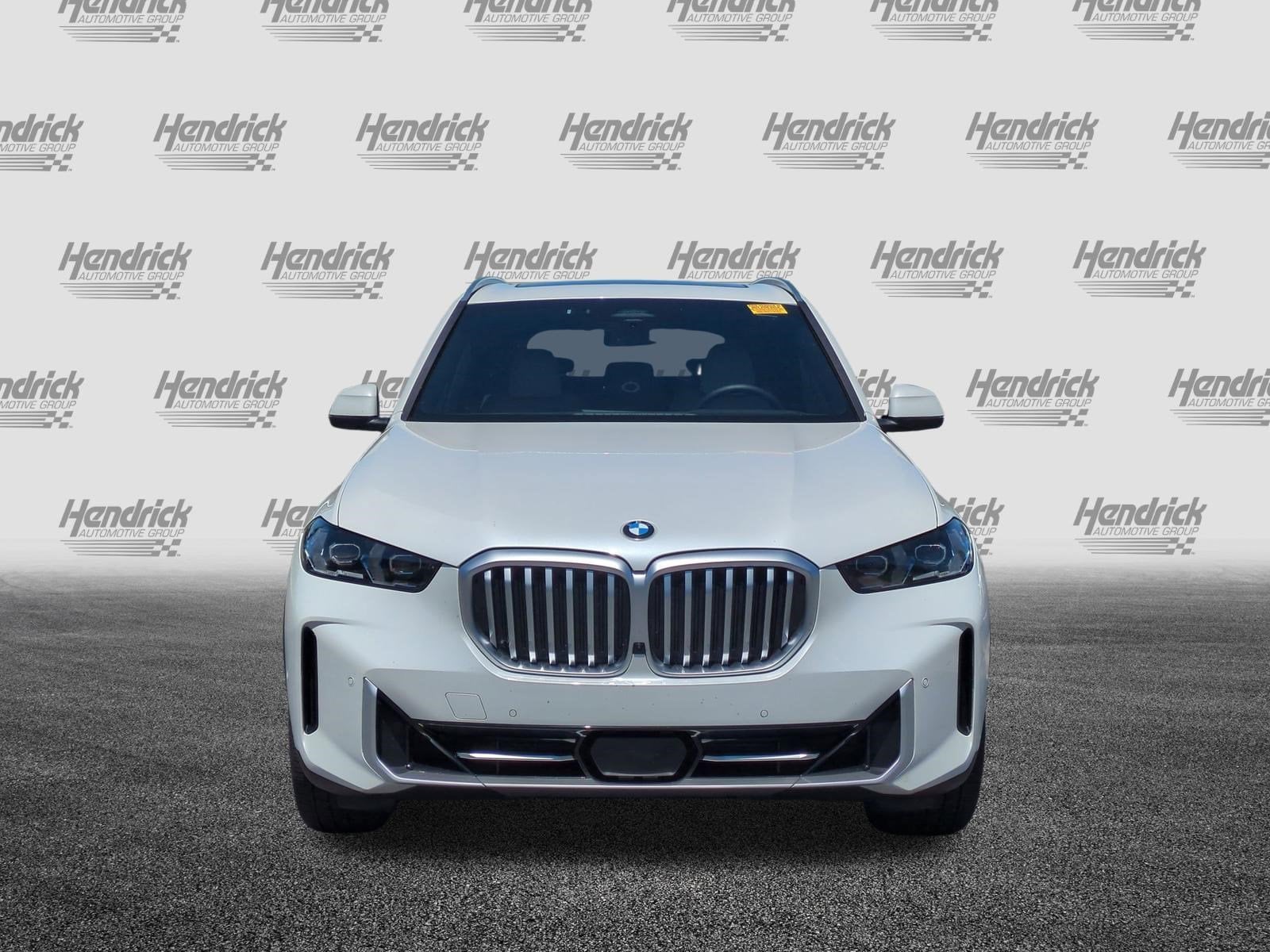 2024 BMW X5 xDrive40i photo 2