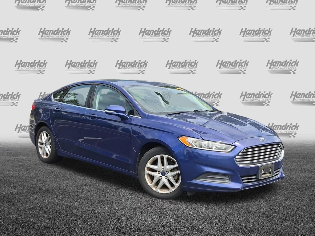 Used 2014 Ford Fusion SE Sedan