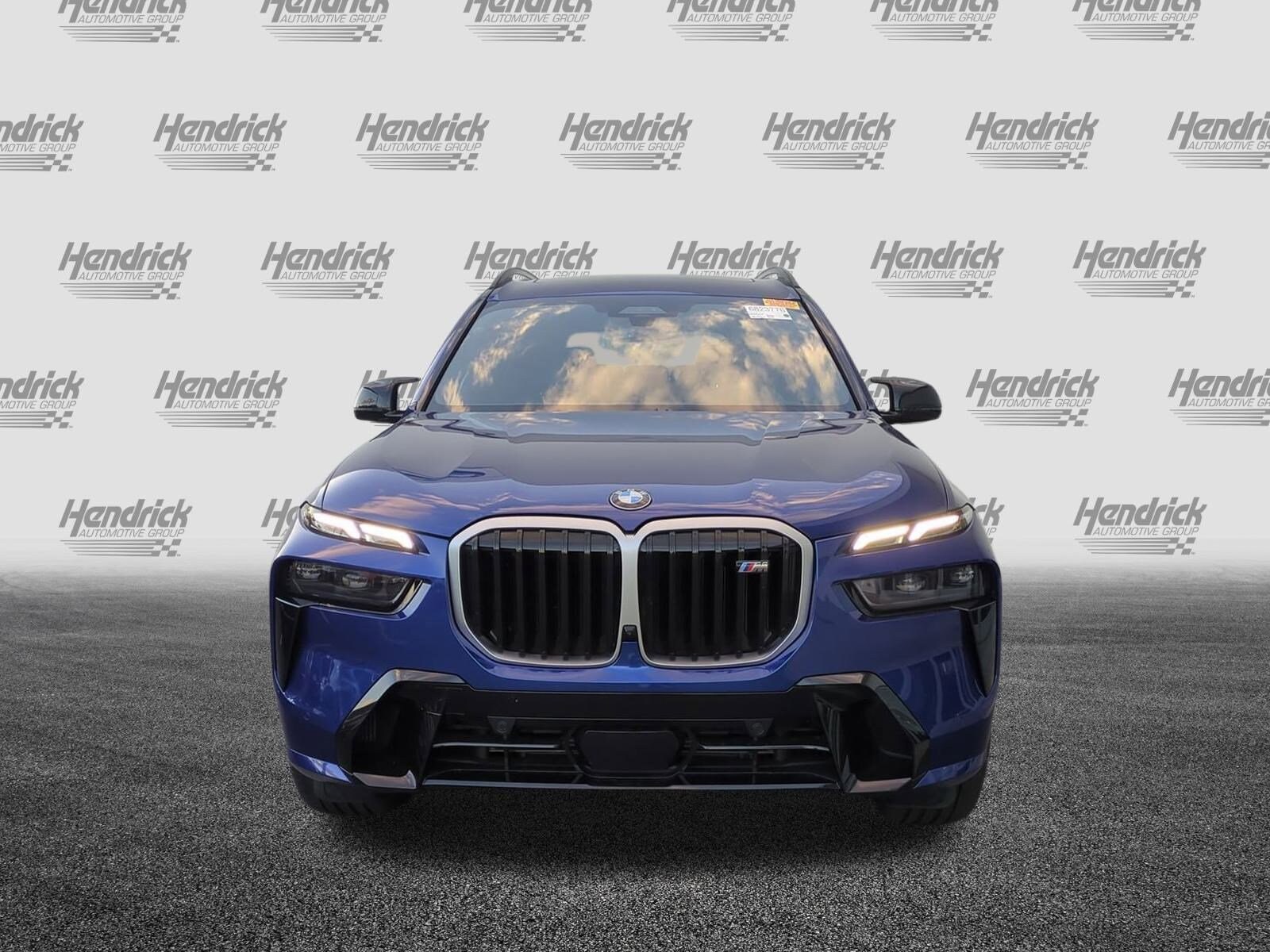 2025 Bmw X7 M60i photo 2