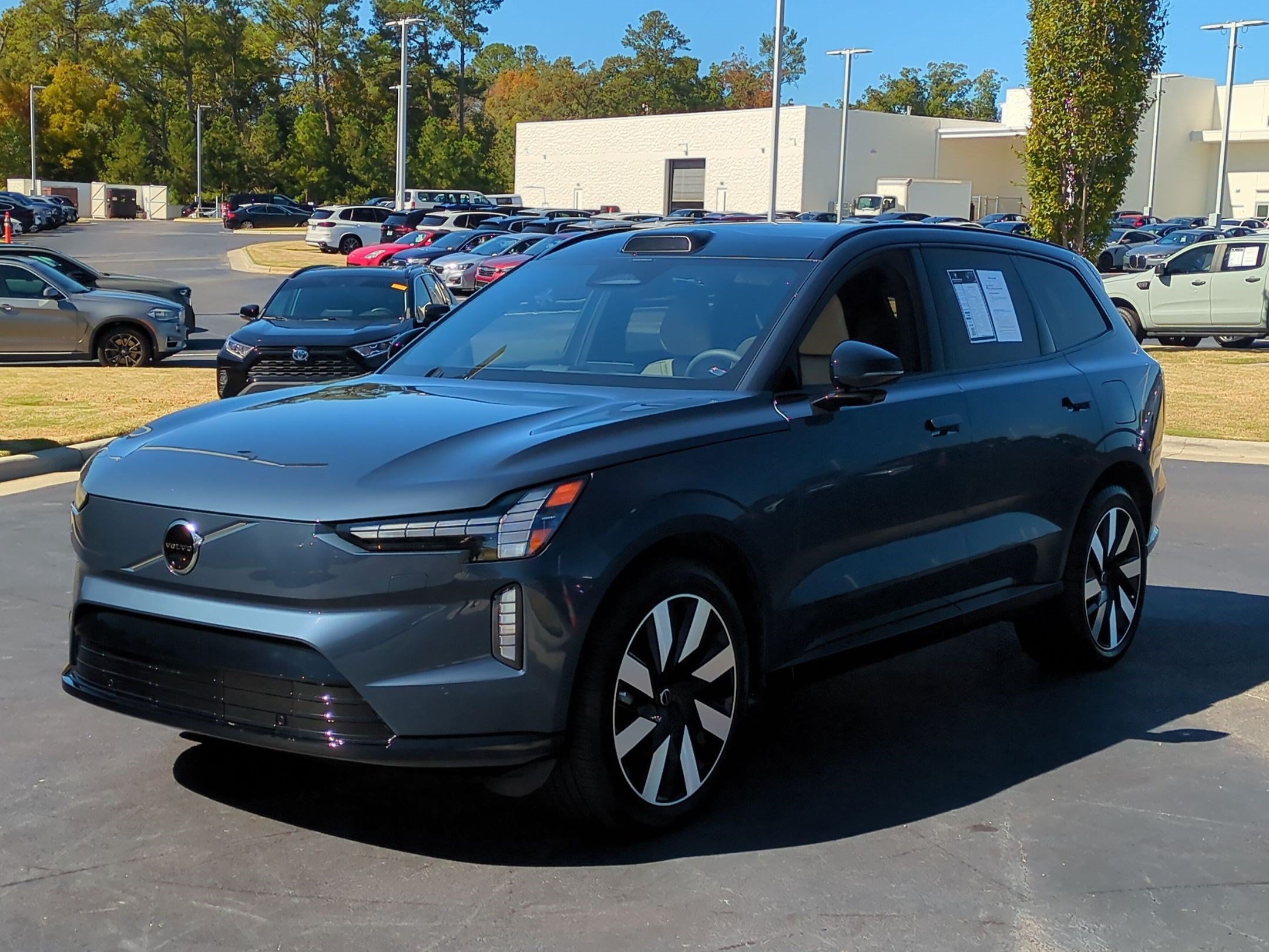 Used 2025 Volvo EX90 Ultra SUV