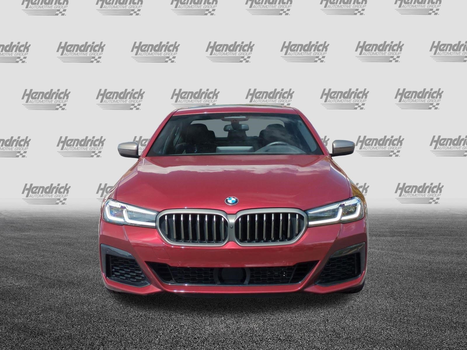 2023 BMW 5 Series M550i xDrive photo 2