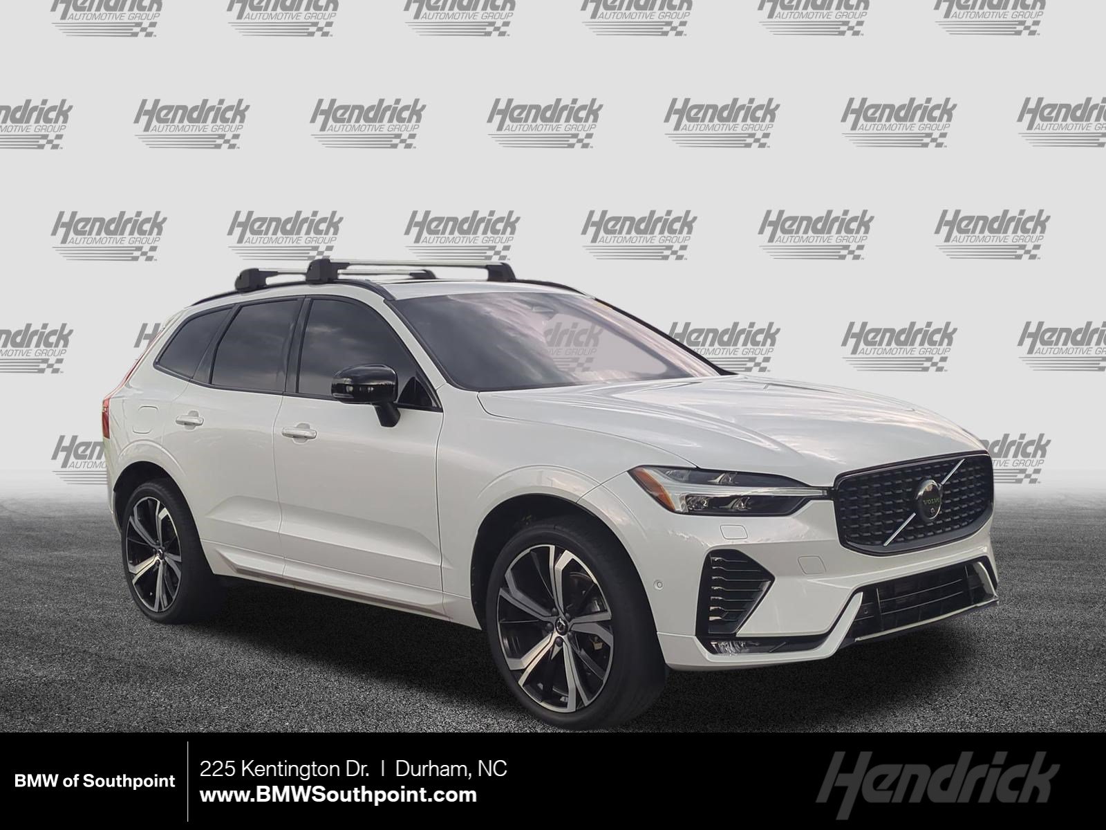 Volvo XC60 Ultimate Dark Theme