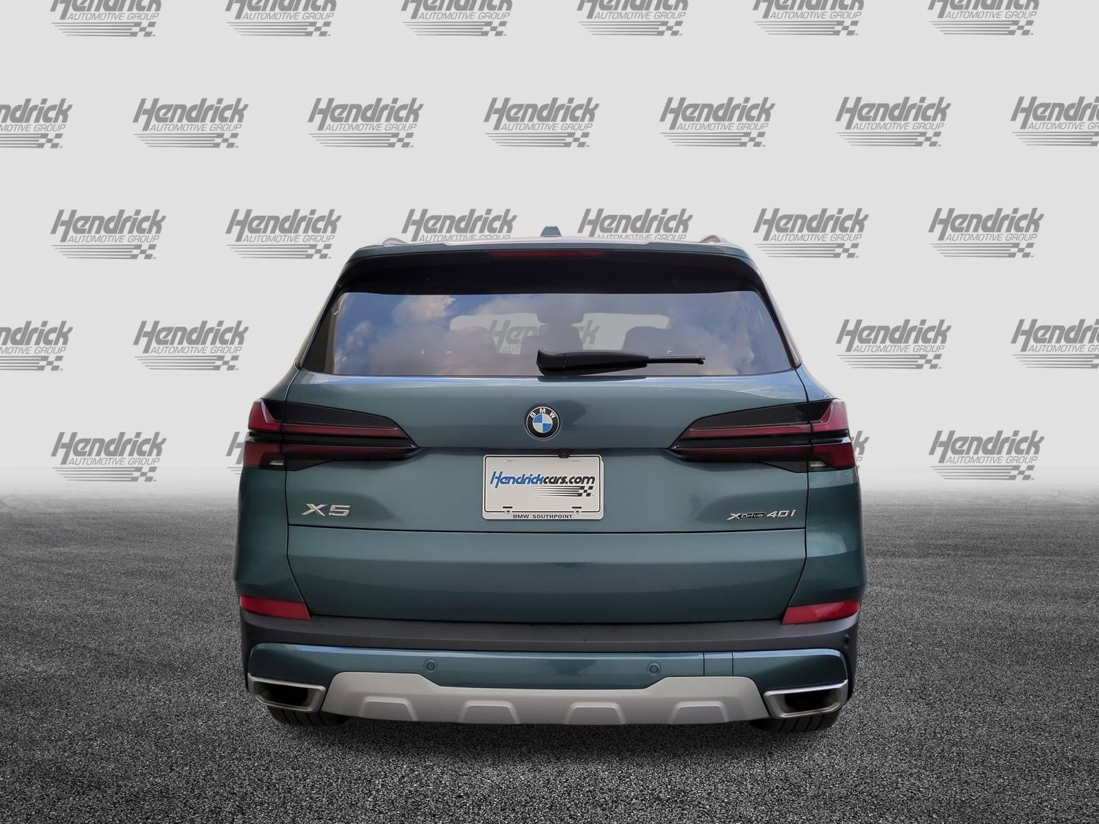 2025 BMW X5 xDrive40i photo 3