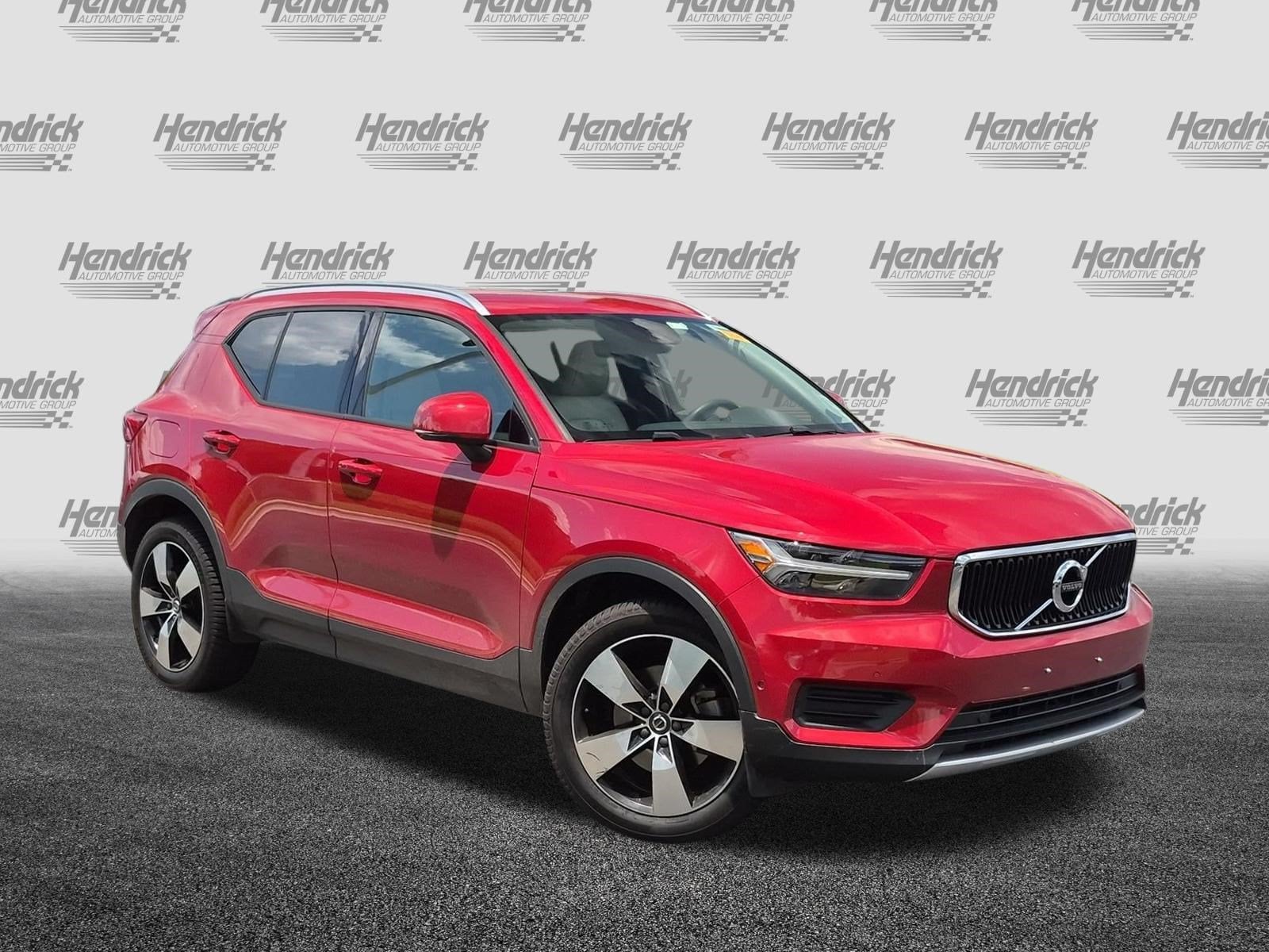 Volvo XC40 Momentum