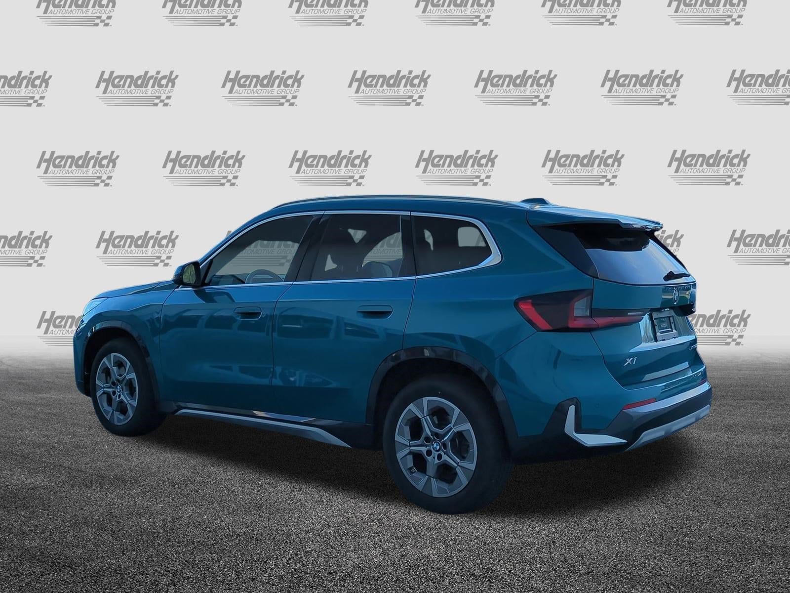 2025 BMW X1 xDrive28i photo 5