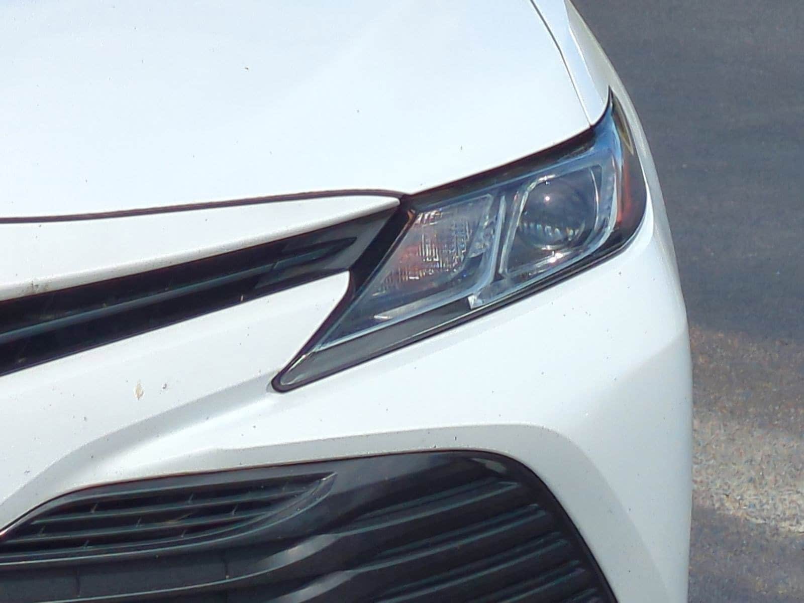 2018 Toyota Camry LE photo 5