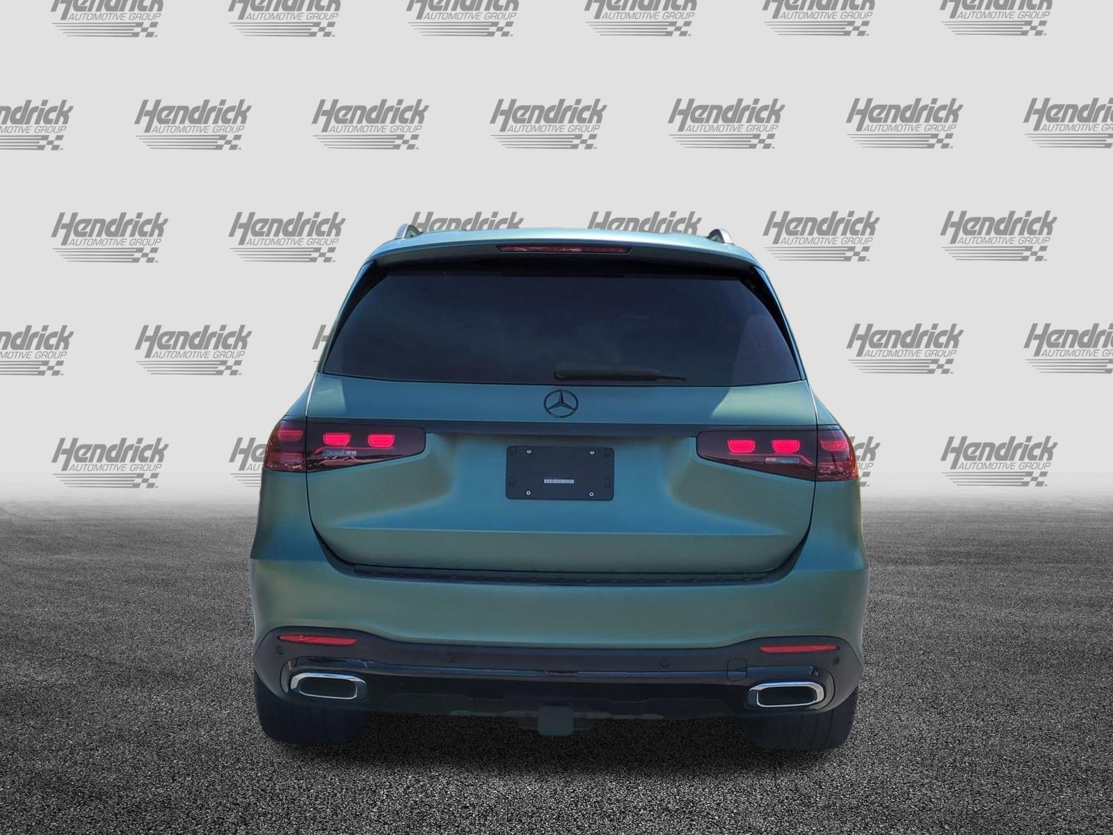 2025 Mercedes-Benz GLS 450 photo 3