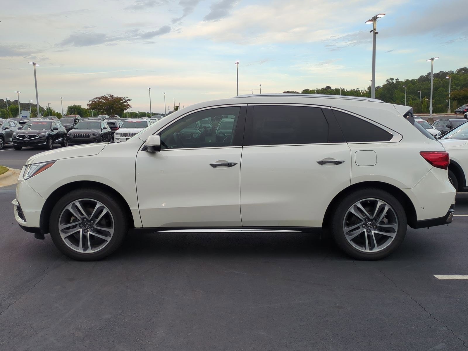 2018 Acura MDX SH-AWD w/Advance Pkg photo 6