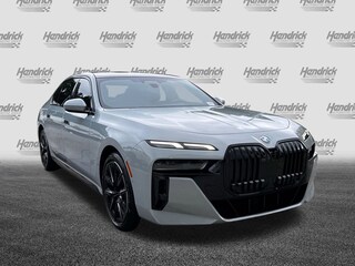 2023 BMW 7 Series 740i Sedan