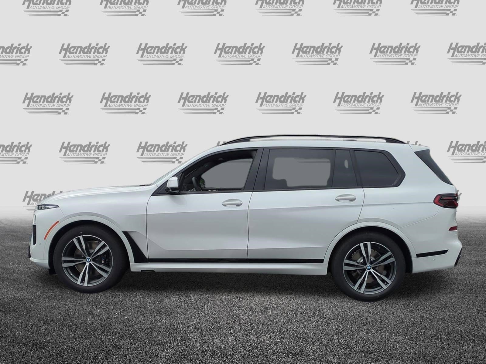 2026 BMW X7 xDrive40i photo 5