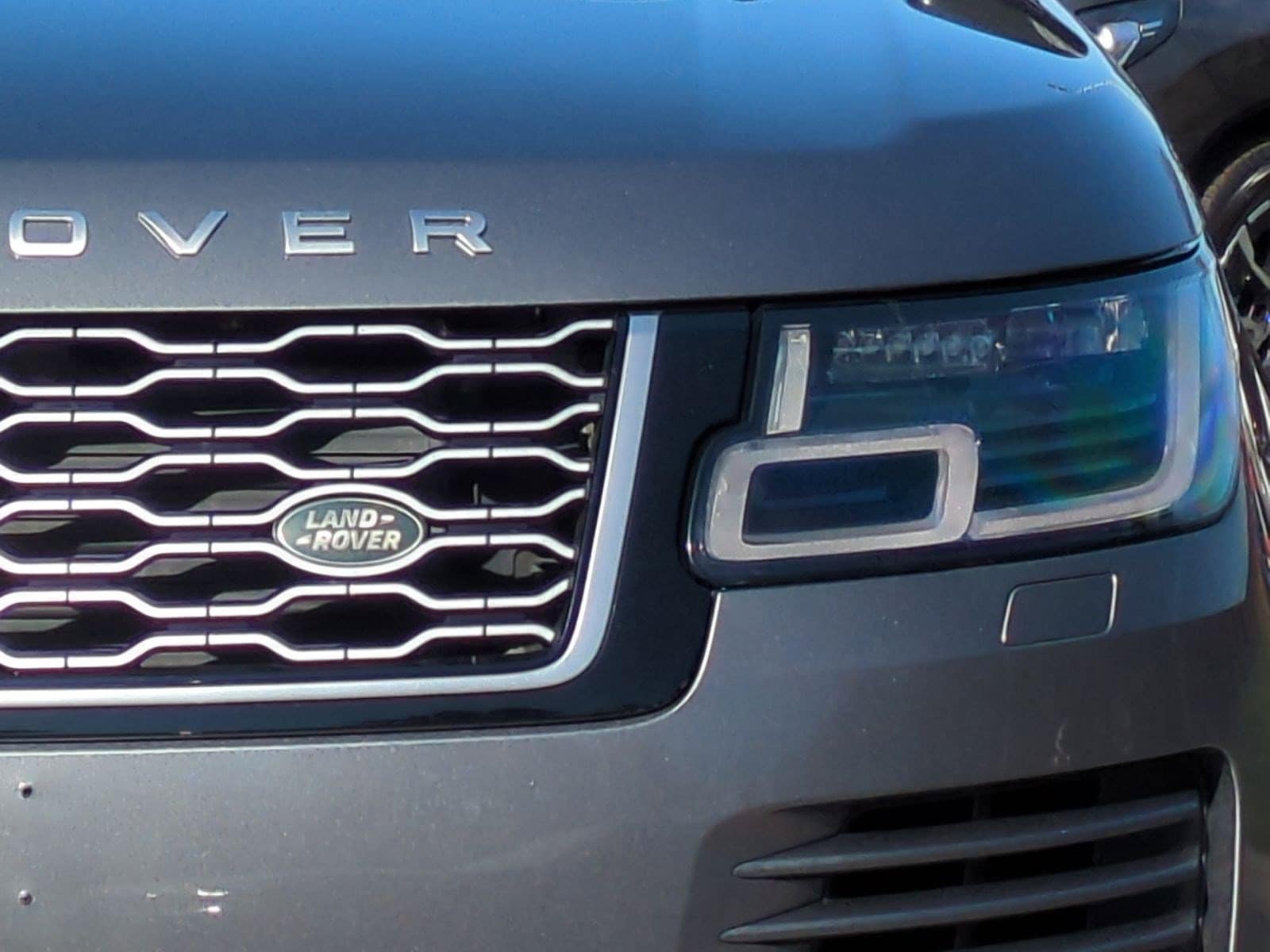 2018 Land Rover Range Rover HSE photo 5