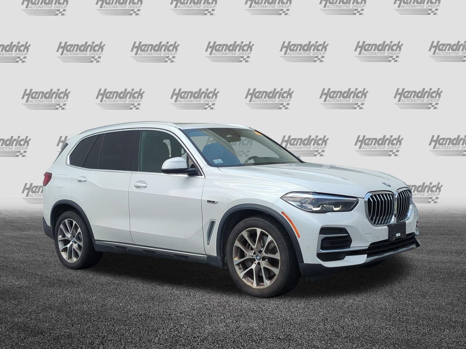 Used 2022 BMW X5 45e with VIN 5UXTA6C09N9K87381 for sale in Kansas City