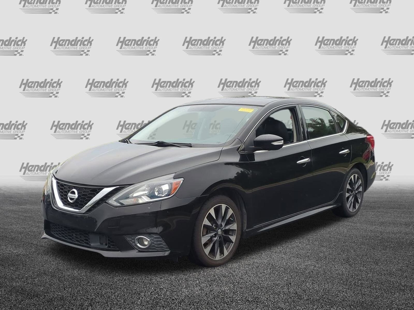 2016 Nissan Sentra SR photo 2