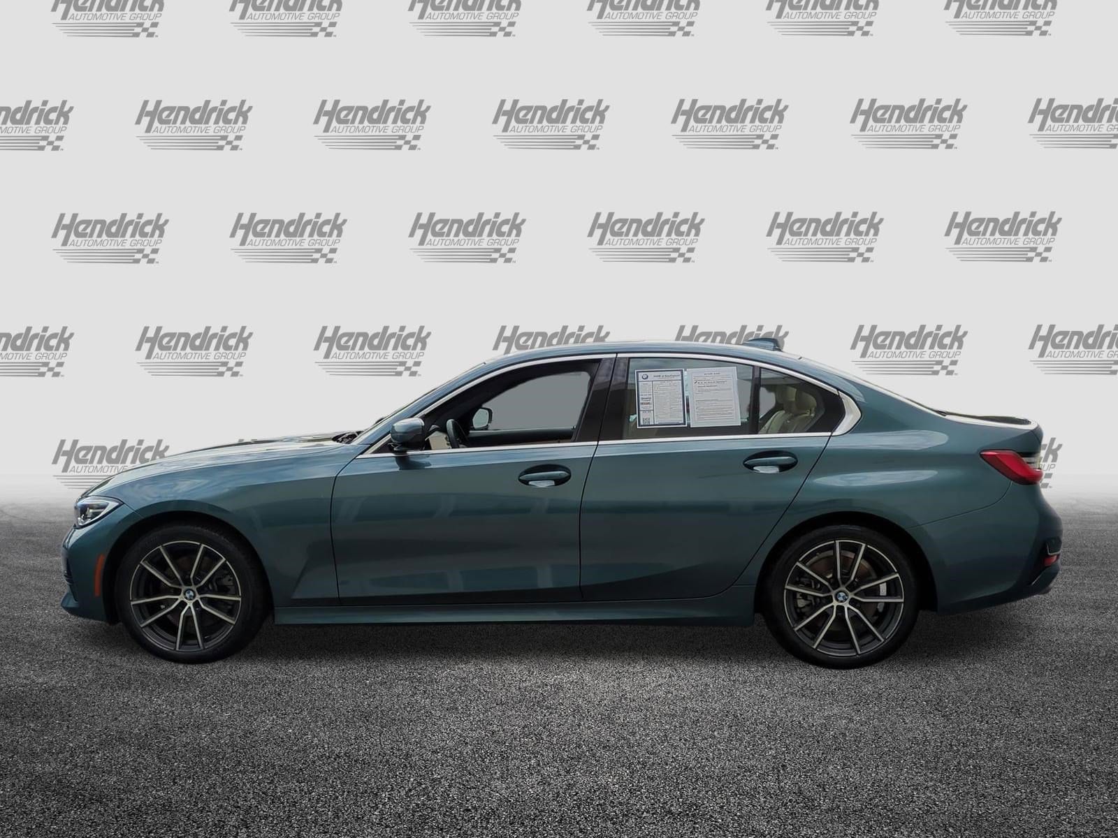 2020 BMW 3 Series 330i photo 5