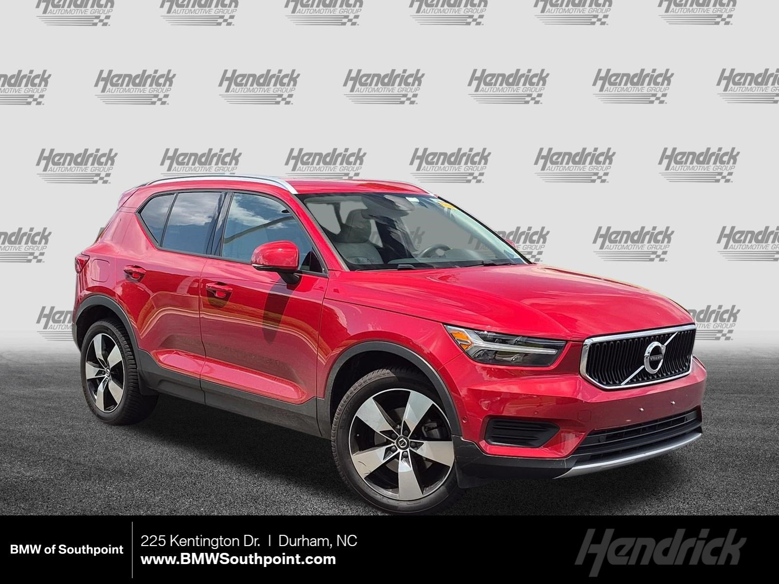 Volvo XC40 Momentum