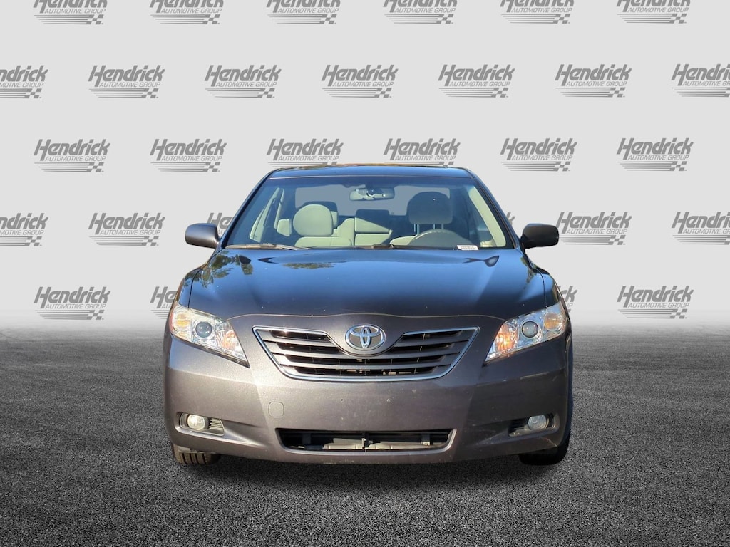 Used 2007 Toyota Camry XLE Sedan
