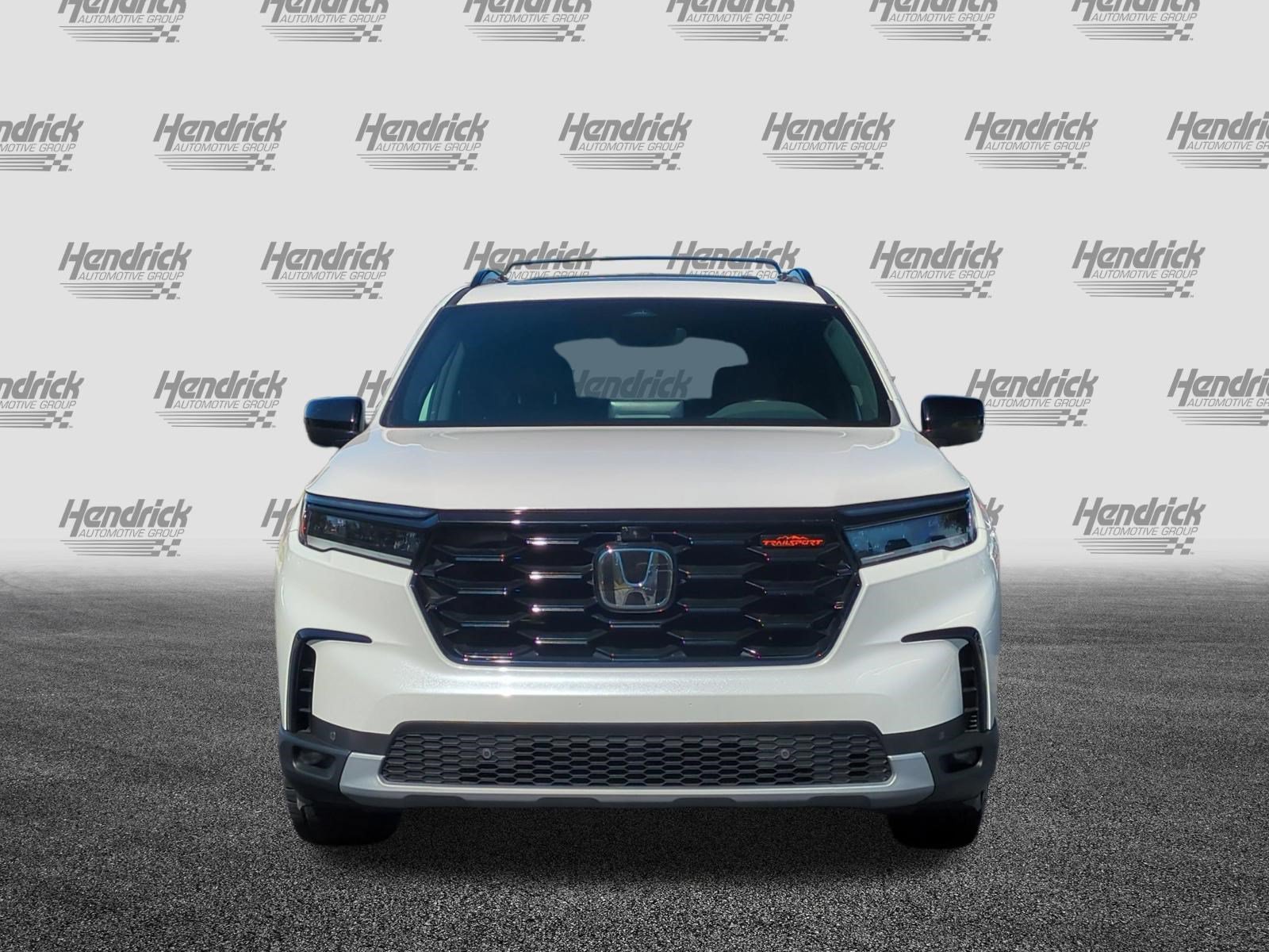 Used 2025 Honda Pilot TrailSport SUV