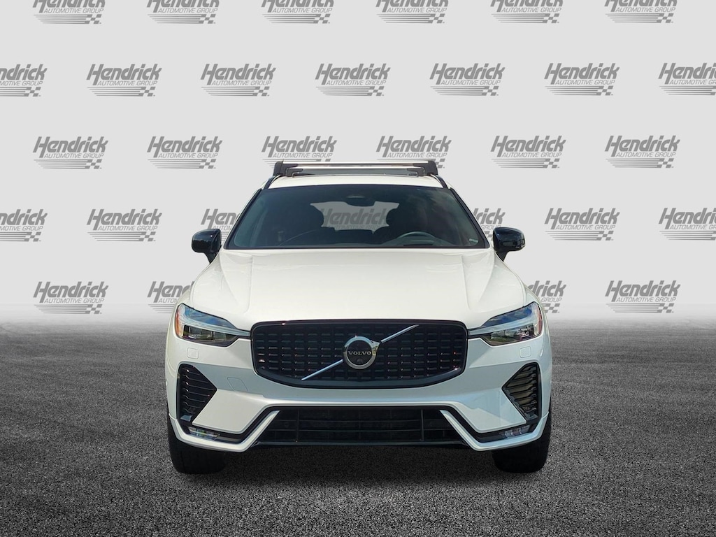 Used 2023 Volvo XC60 Ultimate Dark Theme SUV