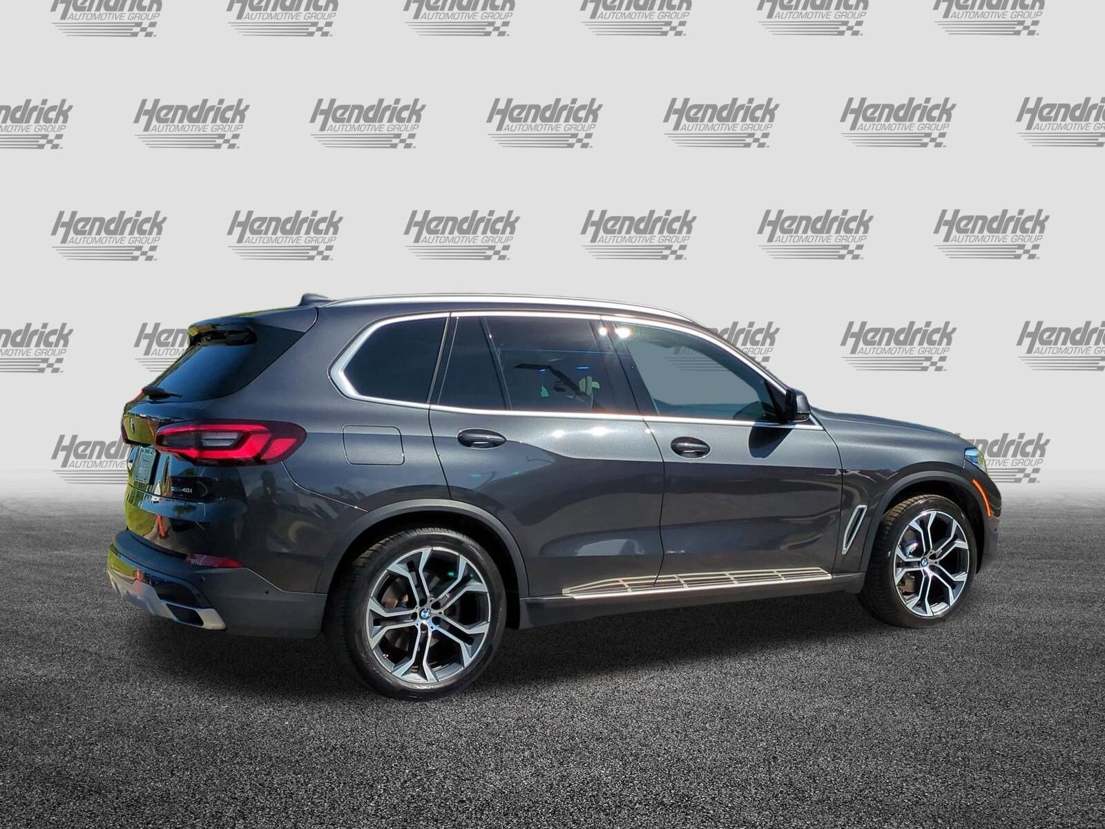 2022 BMW X5 sDrive40i photo 3