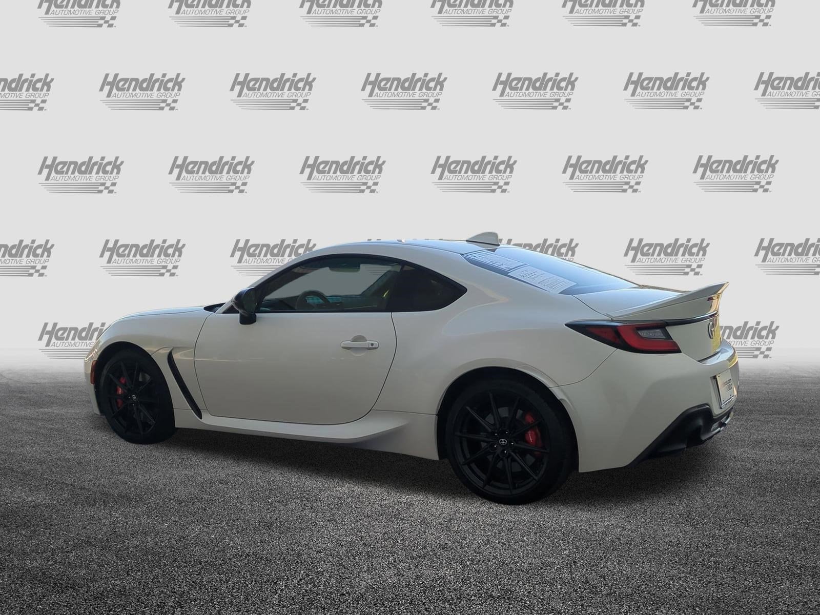 2025 Toyota GR86 Premium photo 6