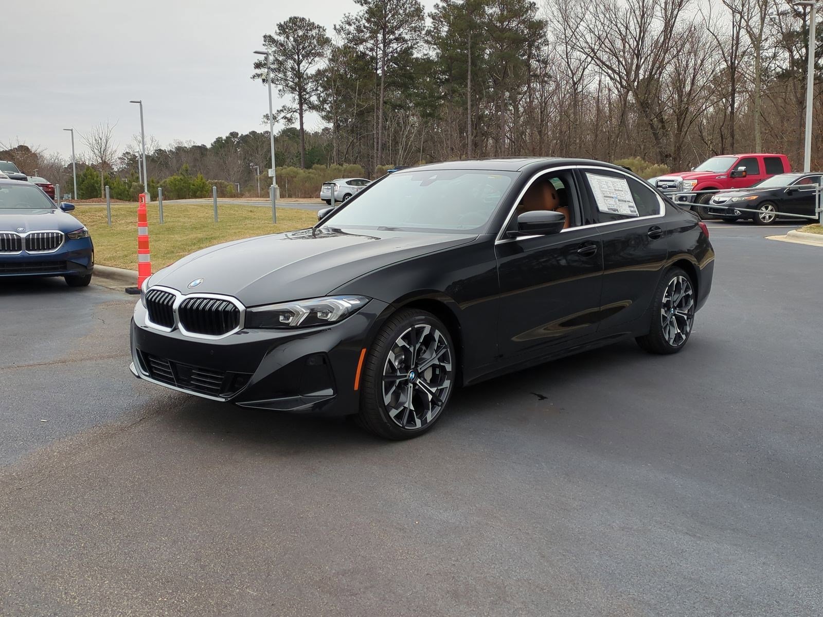 2025 Bmw 330i photo 2