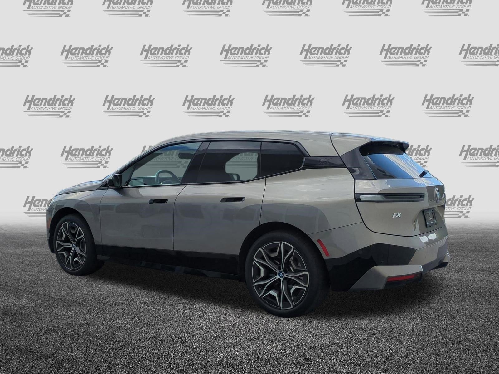 2024 BMW iX xDrive50 photo 6