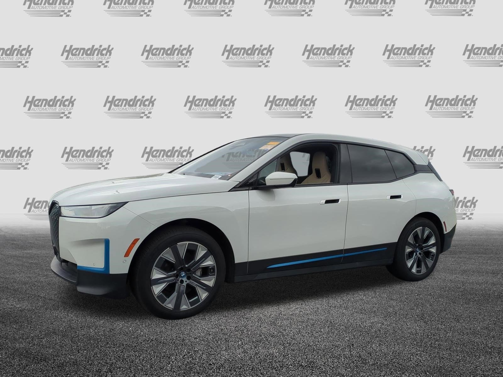 2023 BMW iX xDrive50 photo 4