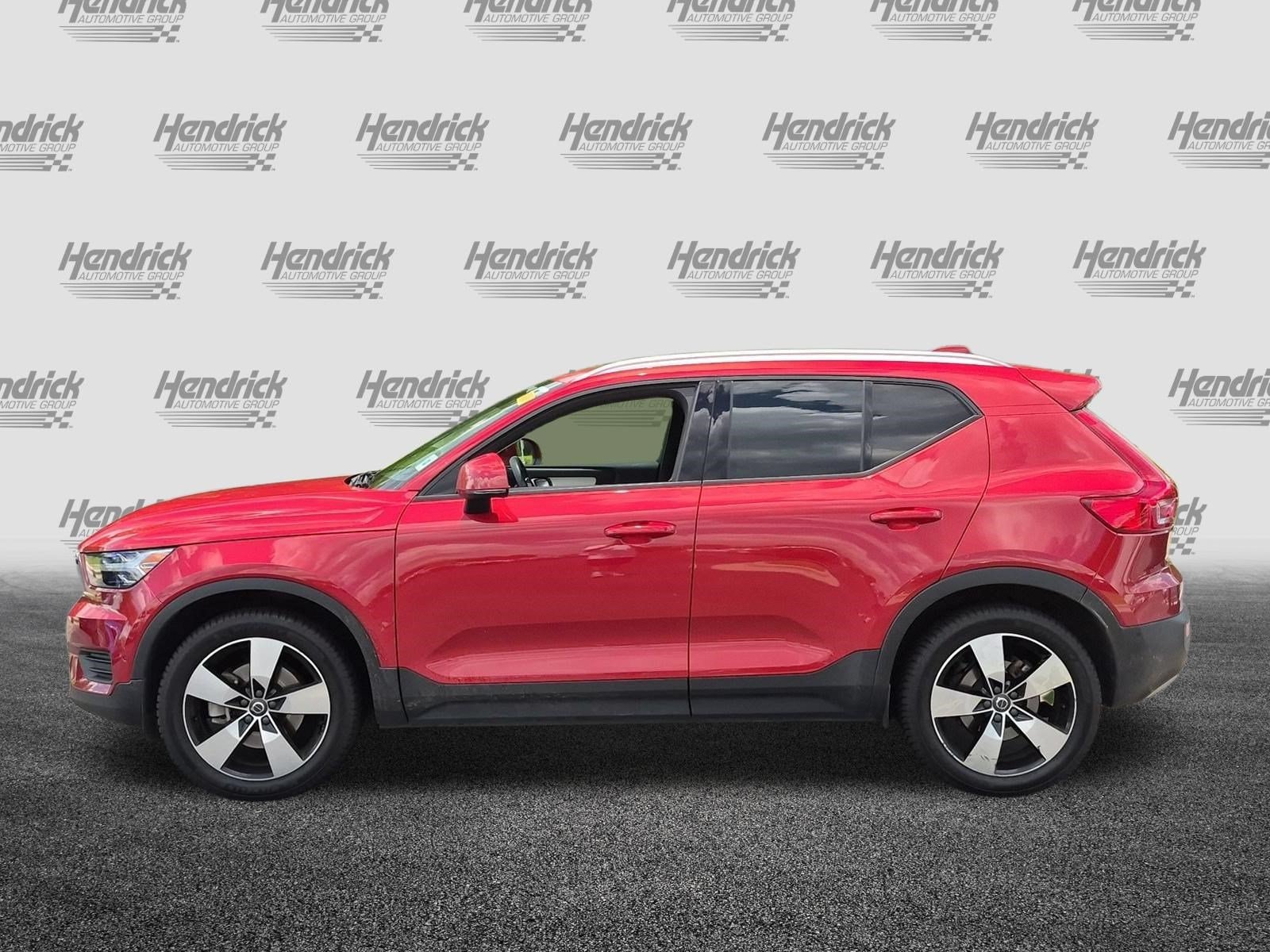 Volvo XC40 Momentum