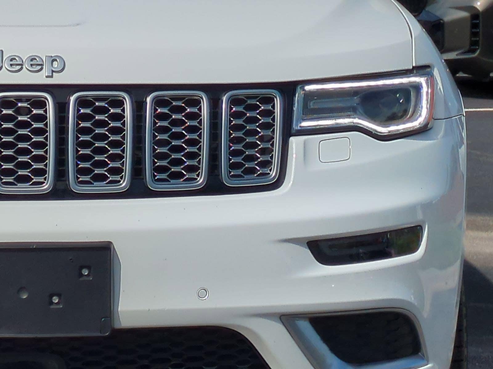 2019 Jeep Grand Cherokee Summit photo 5
