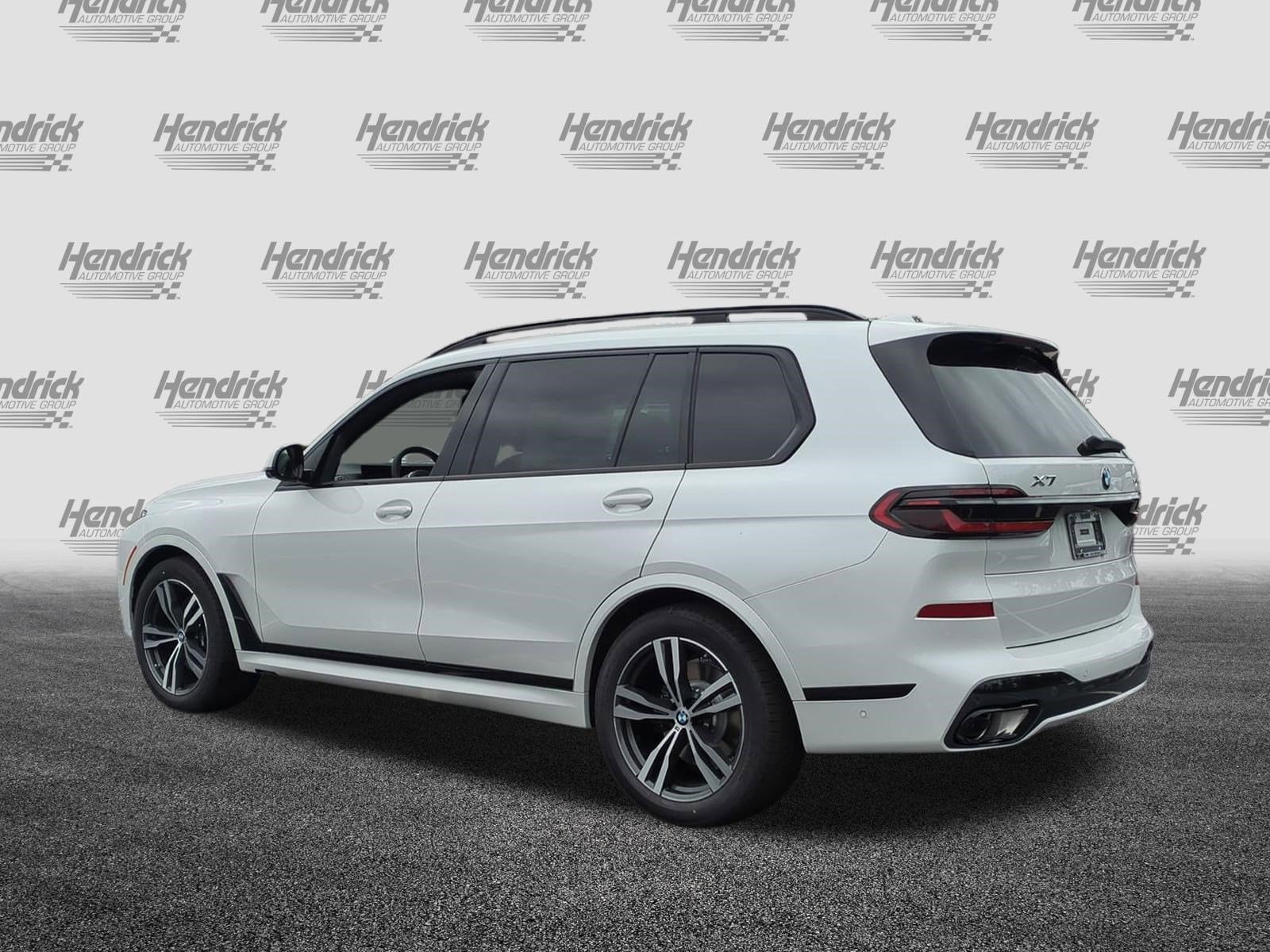 2026 BMW X7 xDrive40i photo 6