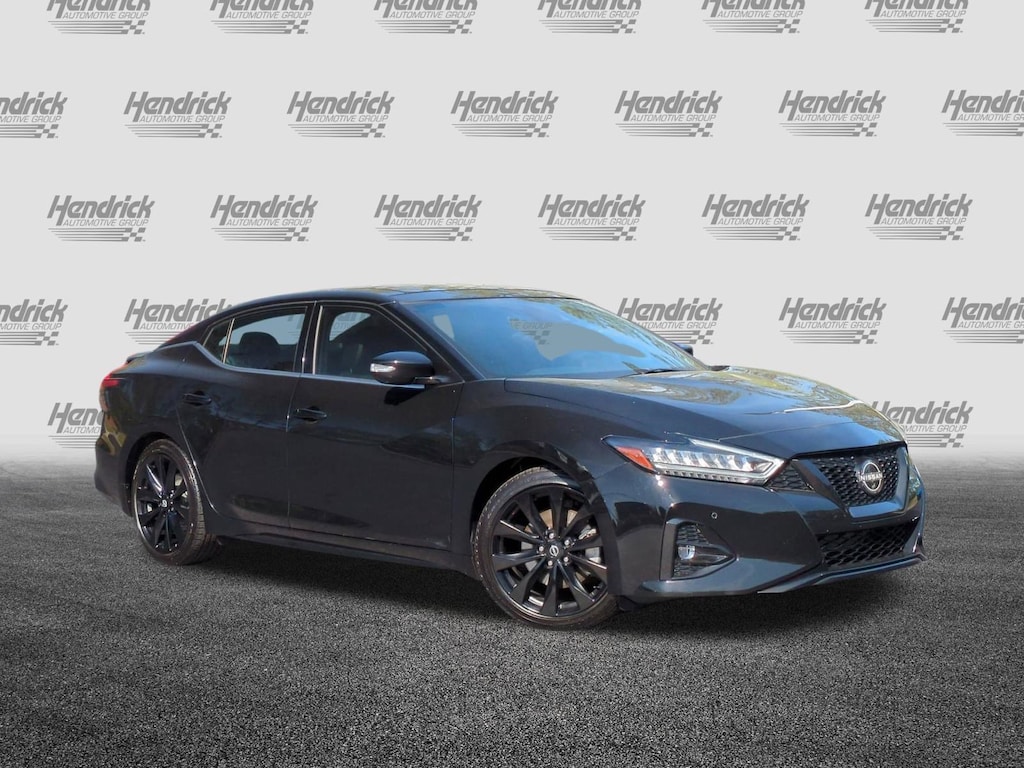 Used 2023 Nissan Maxima SR Sedan