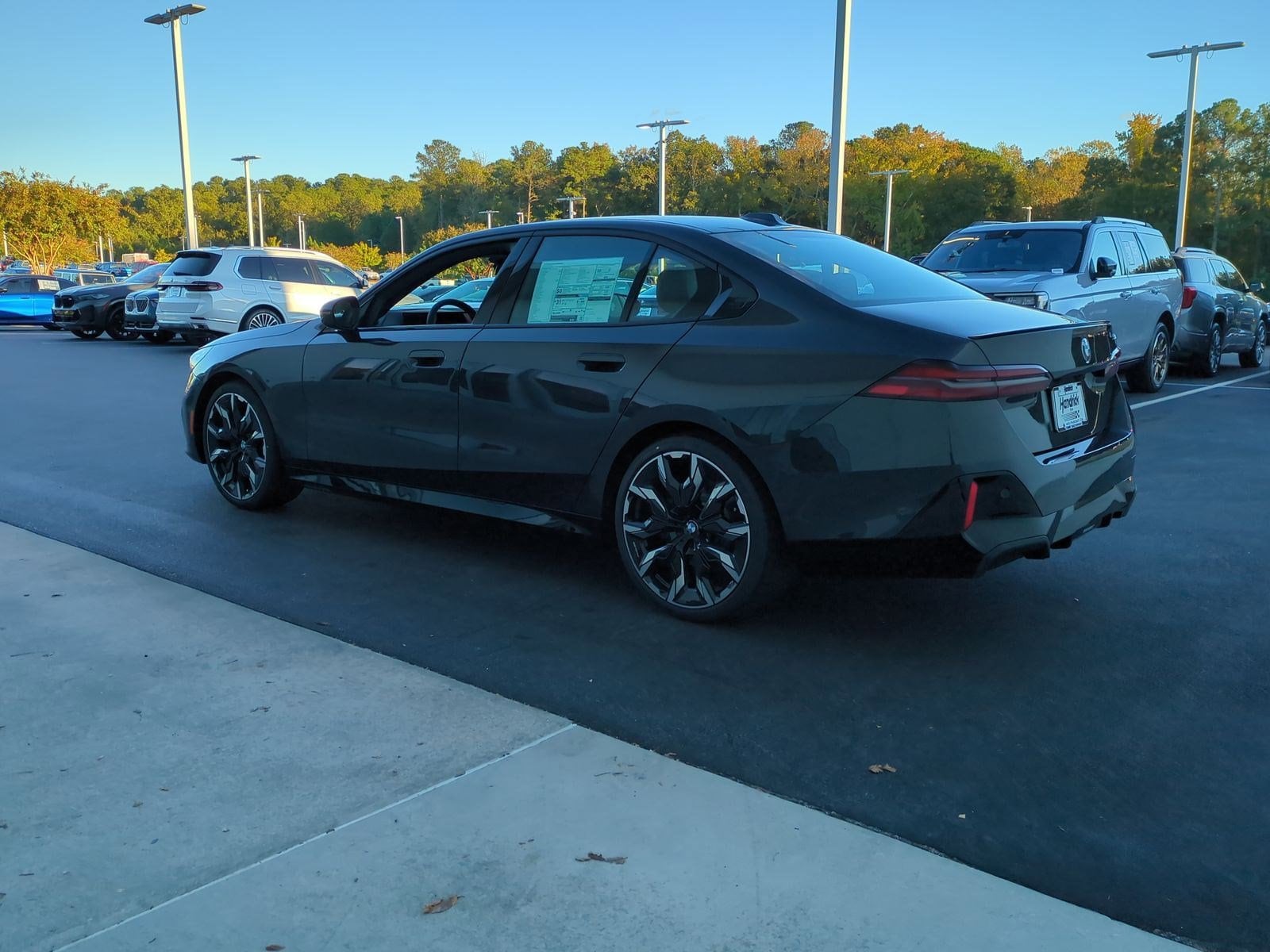 2026 BMW 5 Series 530i photo 3