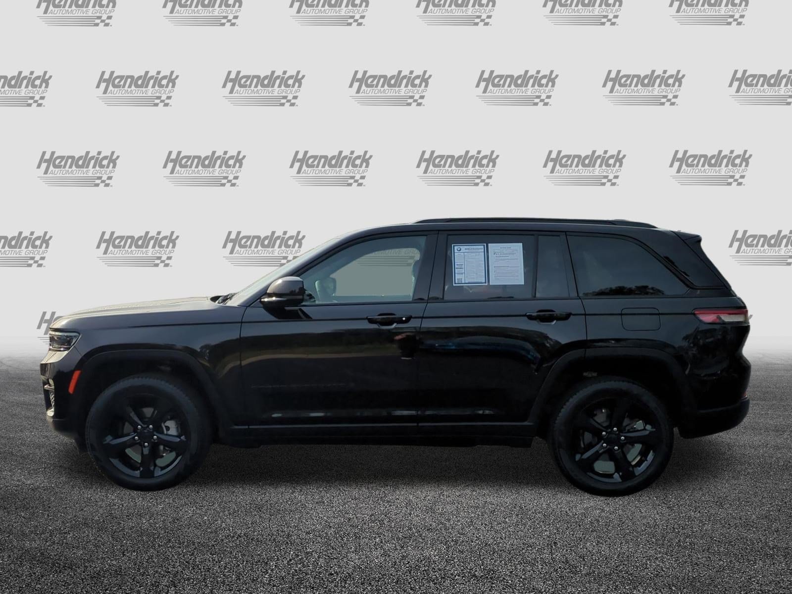2025 Jeep Grand Cherokee Limited photo 5