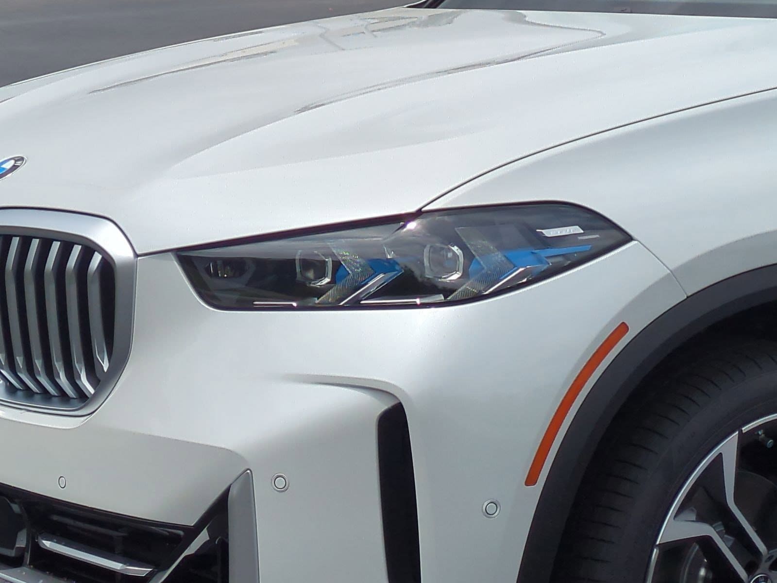 2026 BMW X5 xDrive40i photo 5