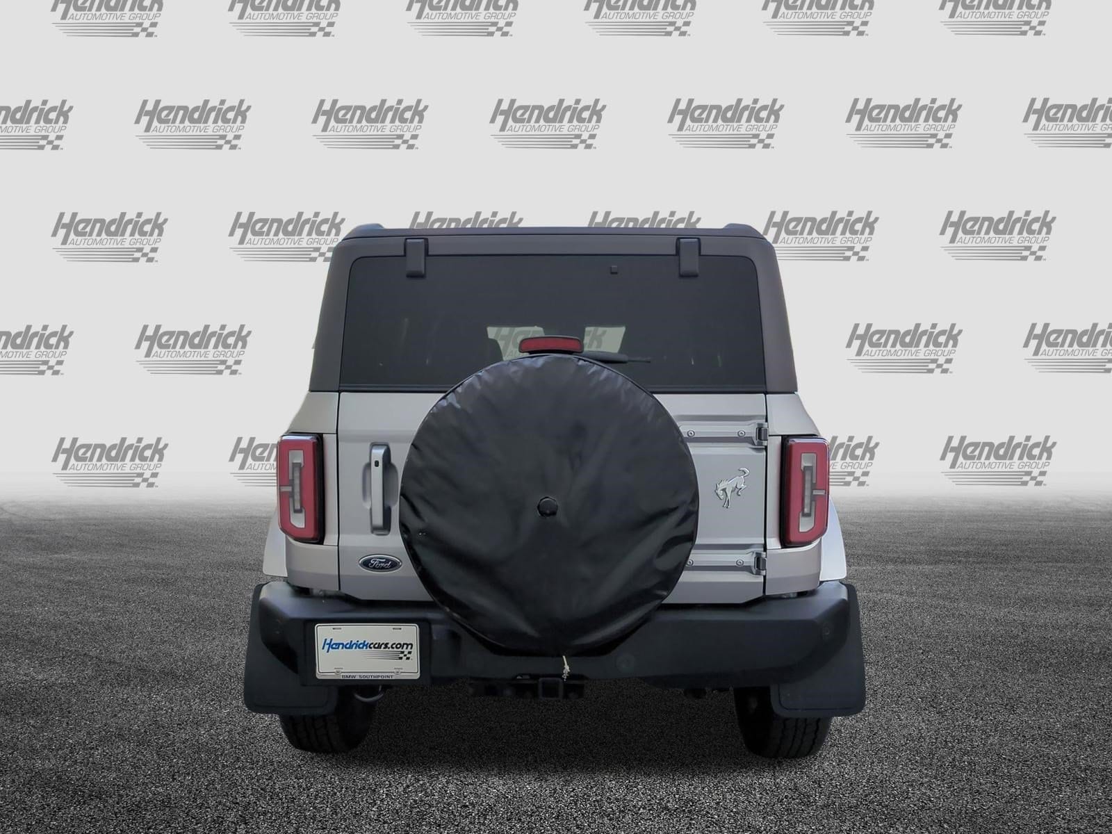 2024 Ford Bronco Outer Banks photo 3