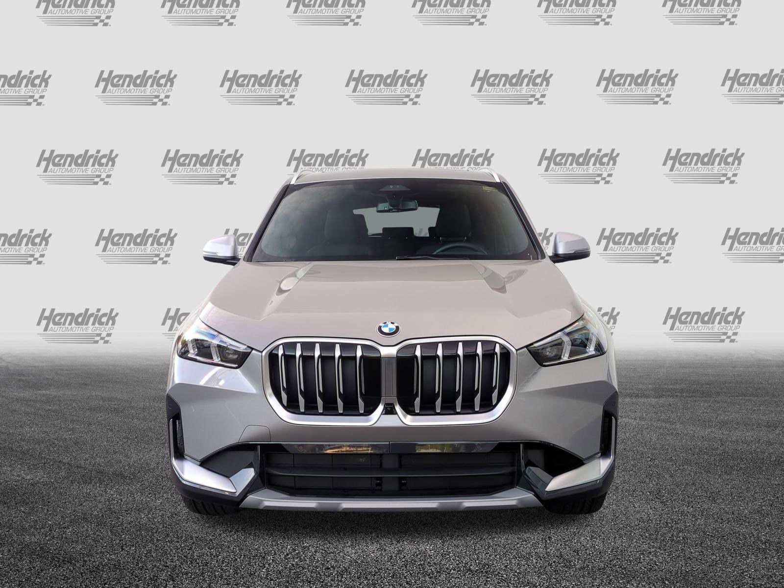 2023 BMW X1 xDrive28i photo 2