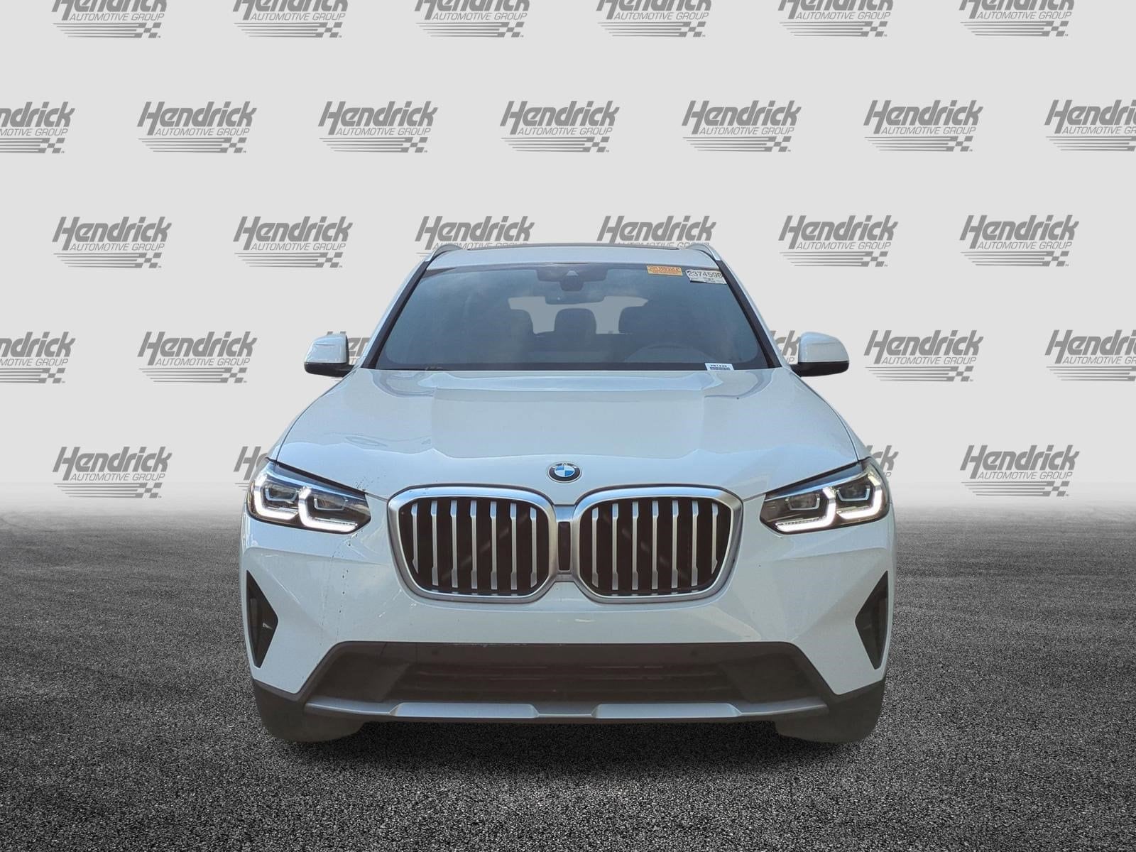 2022 BMW X3 sDrive30i photo 2