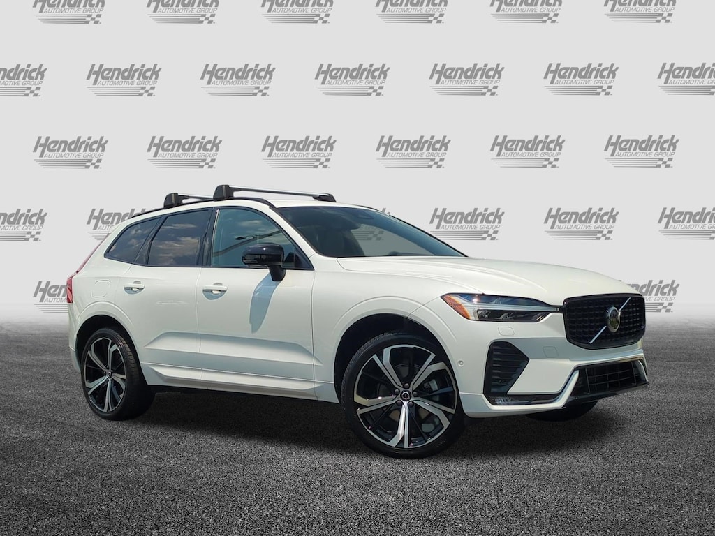 Used 2023 Volvo XC60 Ultimate Dark Theme SUV