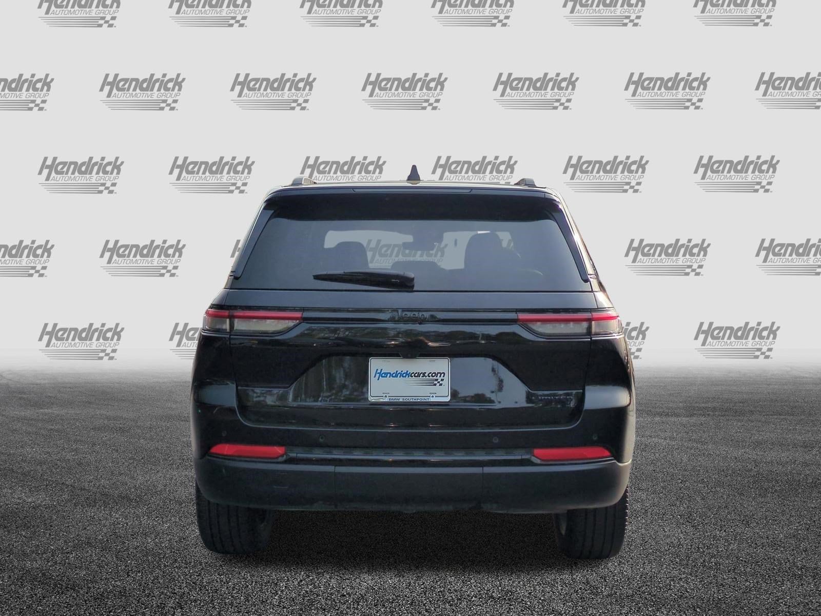 2025 Jeep Grand Cherokee Limited photo 3