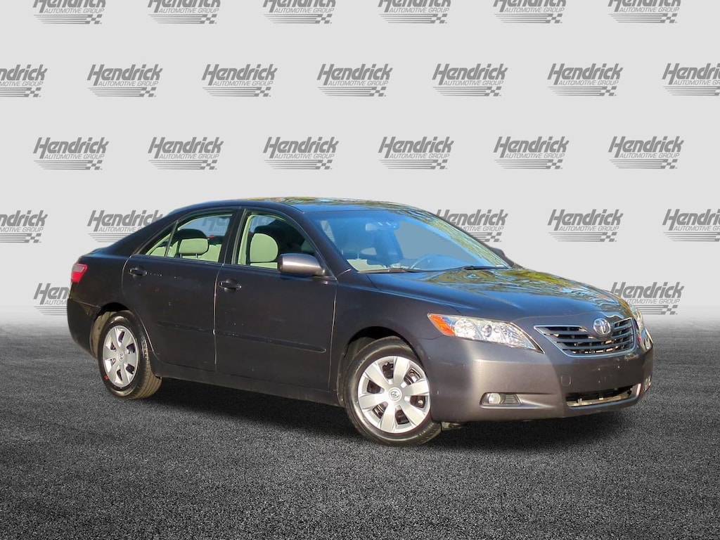 Used 2007 Toyota Camry XLE Sedan