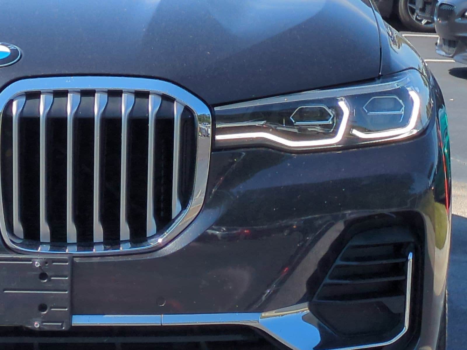 2022 BMW X7 xDrive40i photo 5