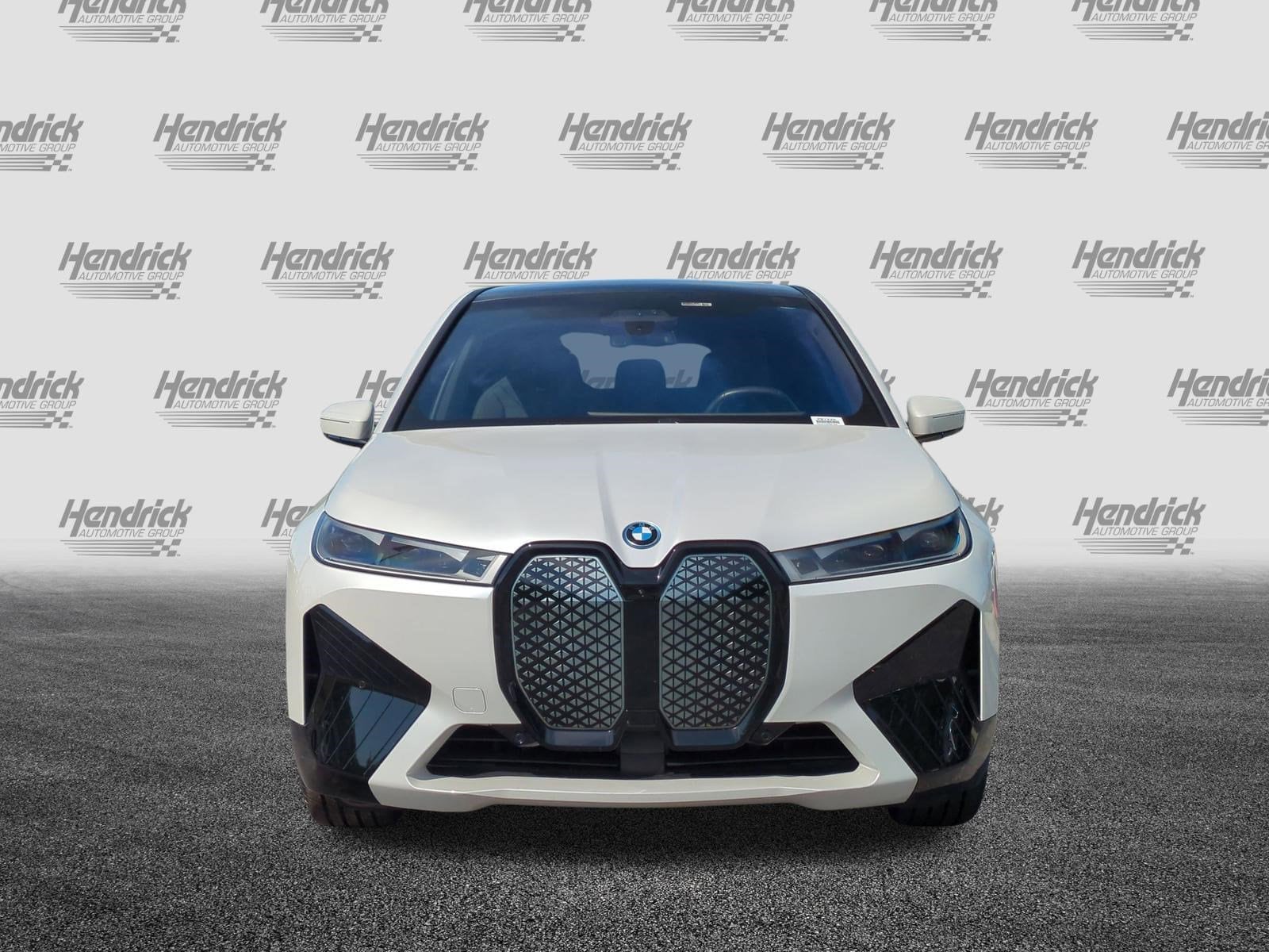 2023 BMW iX xDrive50 photo 2